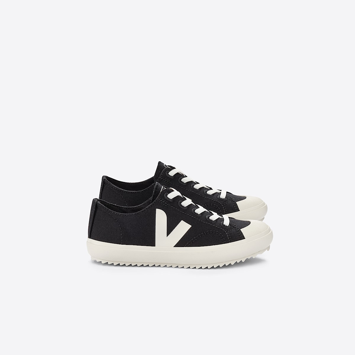veja small-flip-el algodón-orgánico negro FL0101397