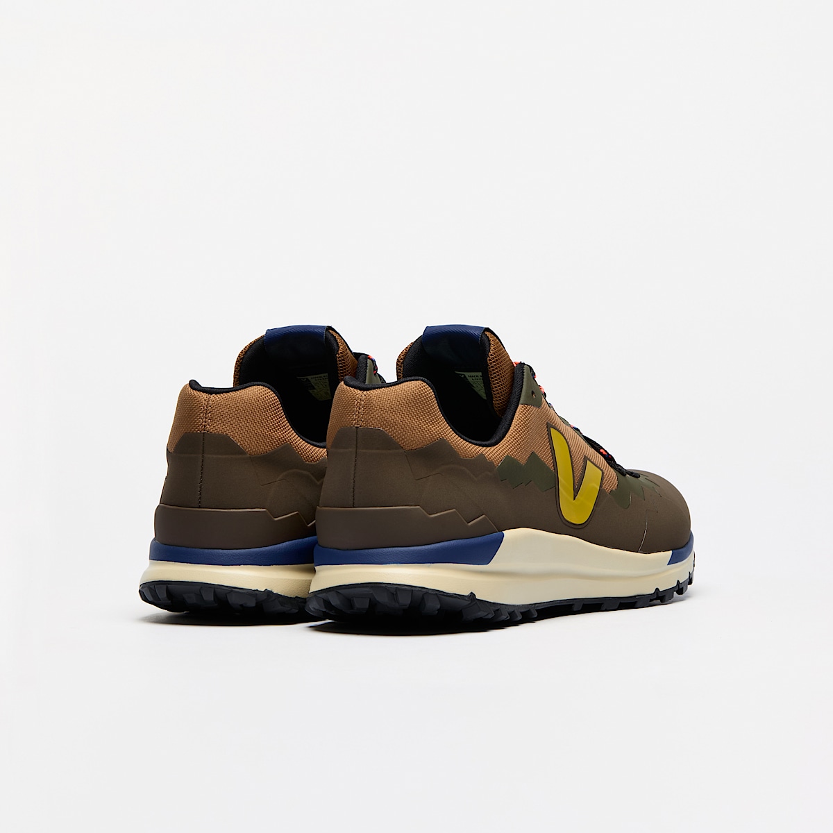 veja sneakers veja-x-buff recycled brown BU2320719 Back view