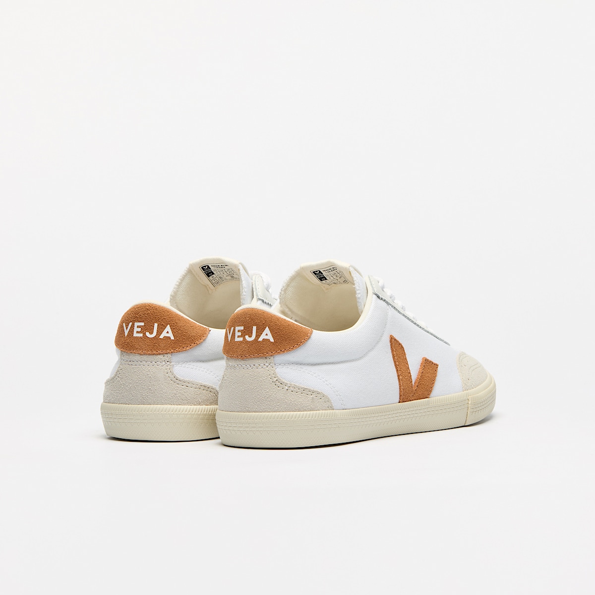 veja sneakers volley ekologisk-bomull vit VO0103863 Back view