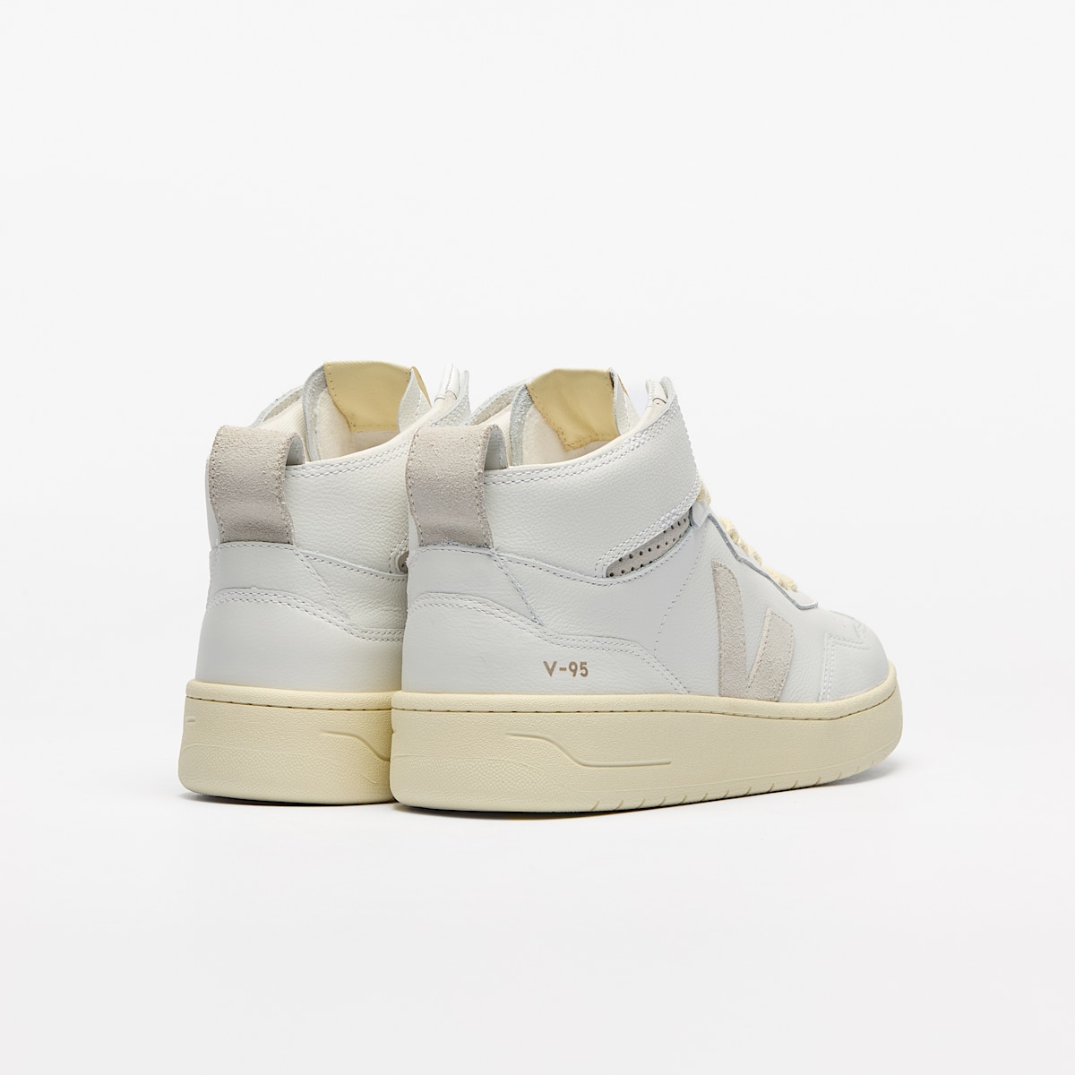 veja zapatillas v-95 cuero blanco QZ2003683 Back view