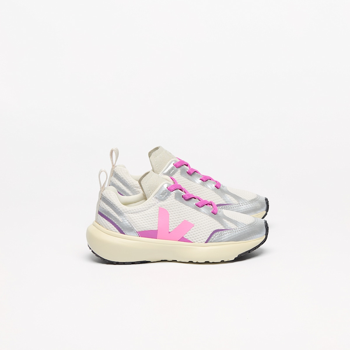 veja sneakers small-canary-light recycled silver YL1803821 Lateral view