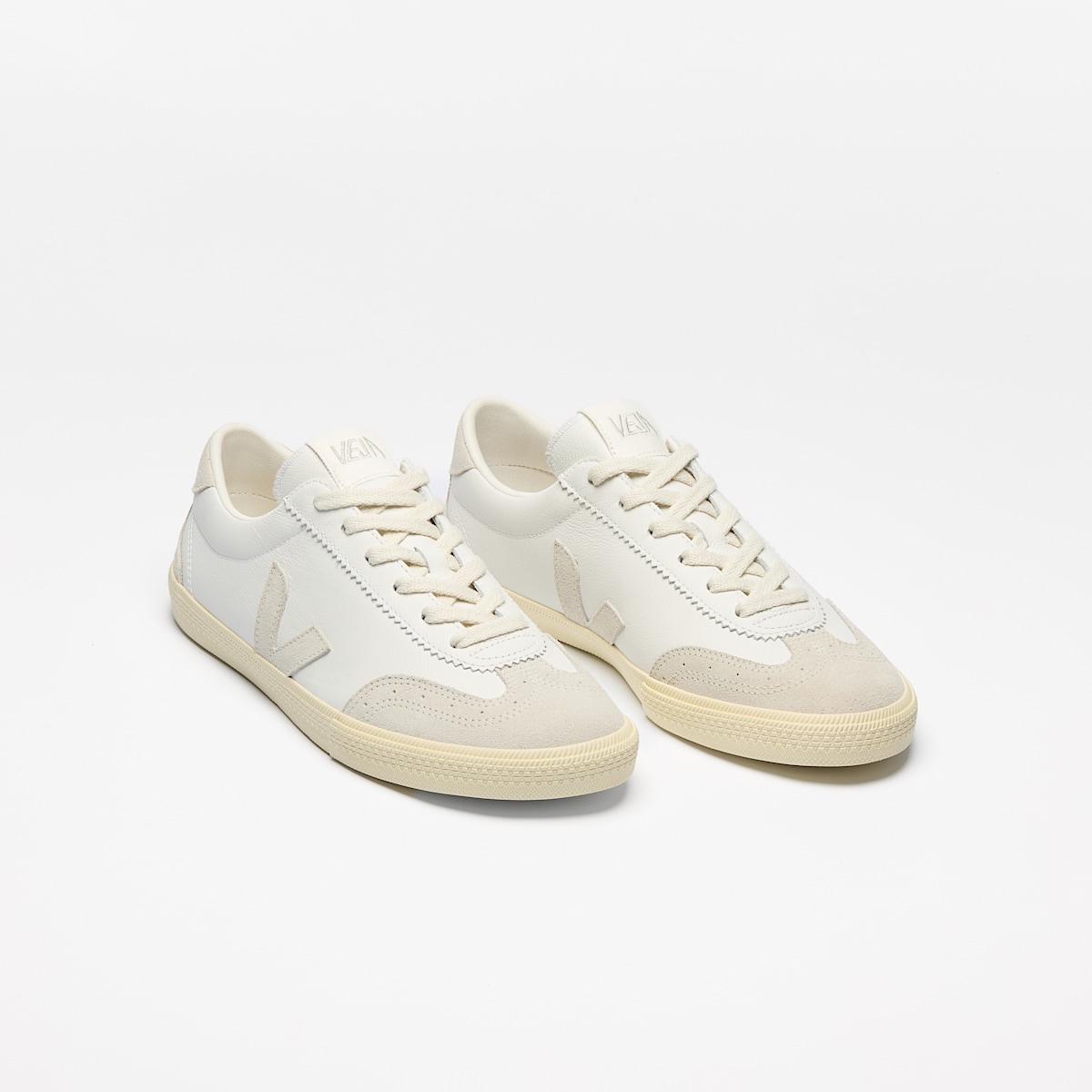veja baskets volley cuir-biologique blanc VO2003852 Top view
