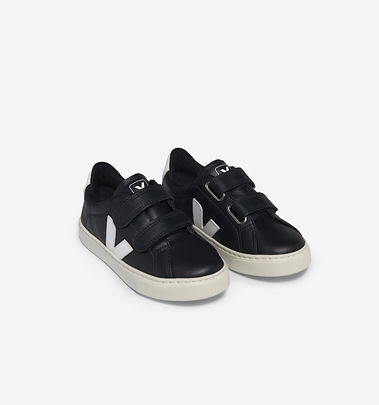 veja small-esplar leather black SV0503790