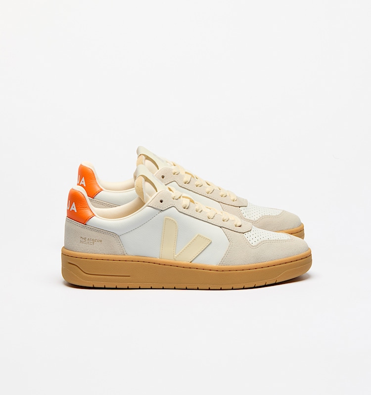 veja baskets v-82 cuir gris VE3320758 Lateral view