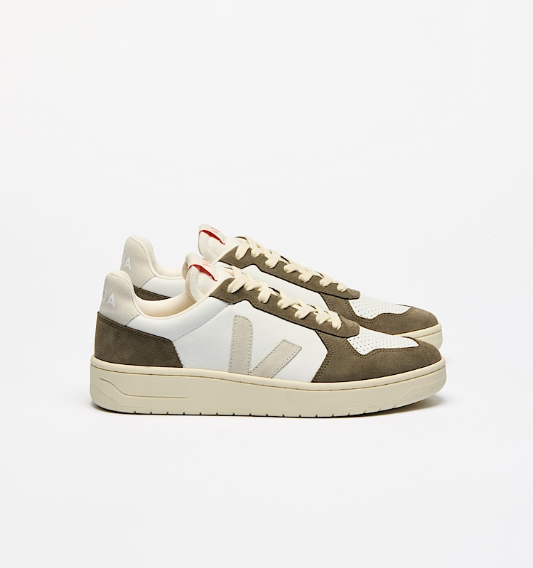 veja baskets v-82 cuir vert VE3320757 Lateral view