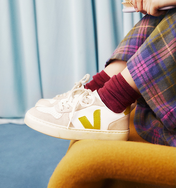 veja small-v-10-laces leather beige CX0503809